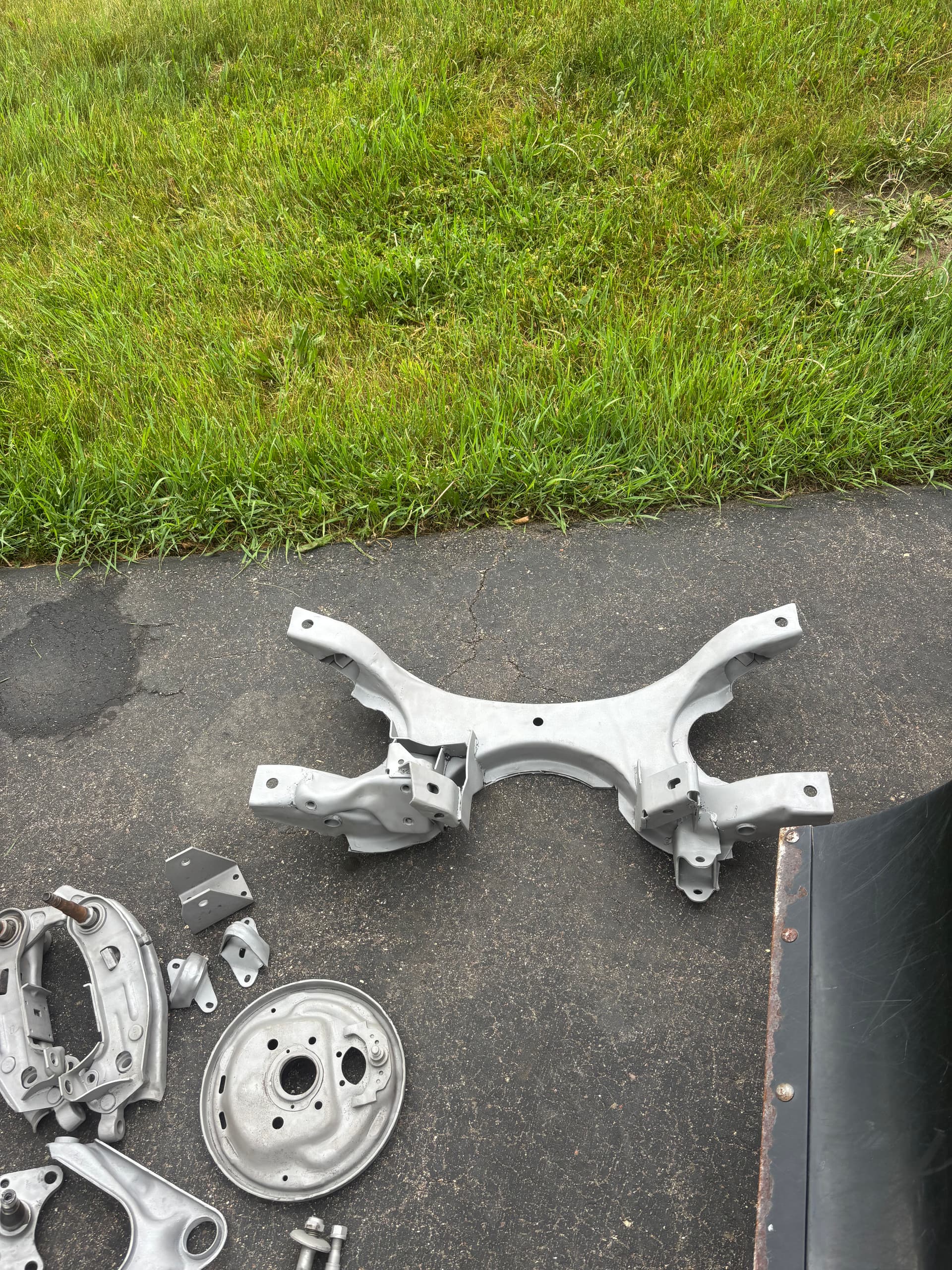 Gallery photos for Sandblasted Suspension and Axle Parts Ready for Restoration: Image #3