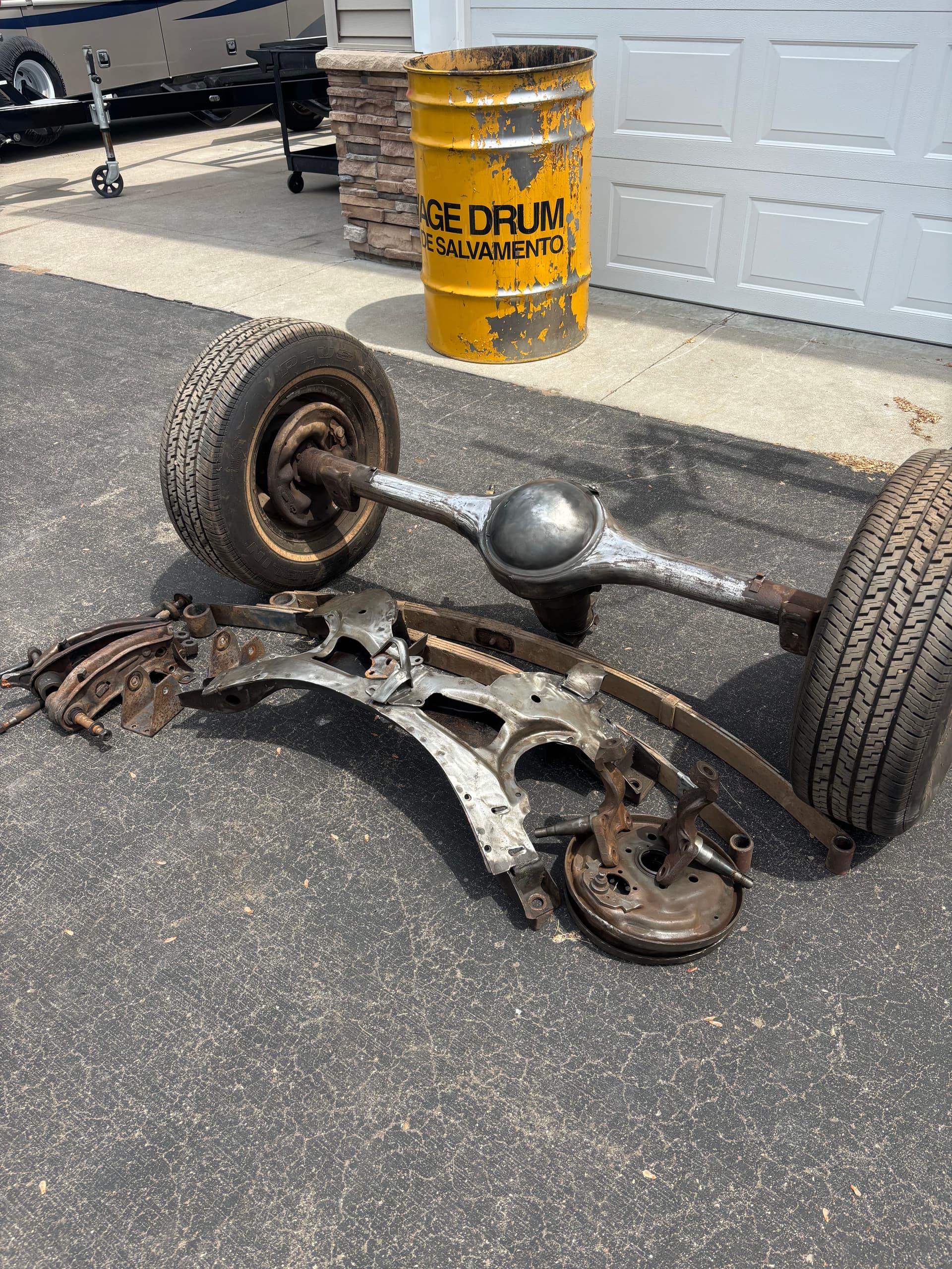 Gallery photos for Sandblasted Suspension and Axle Parts Ready for Restoration: Image #8