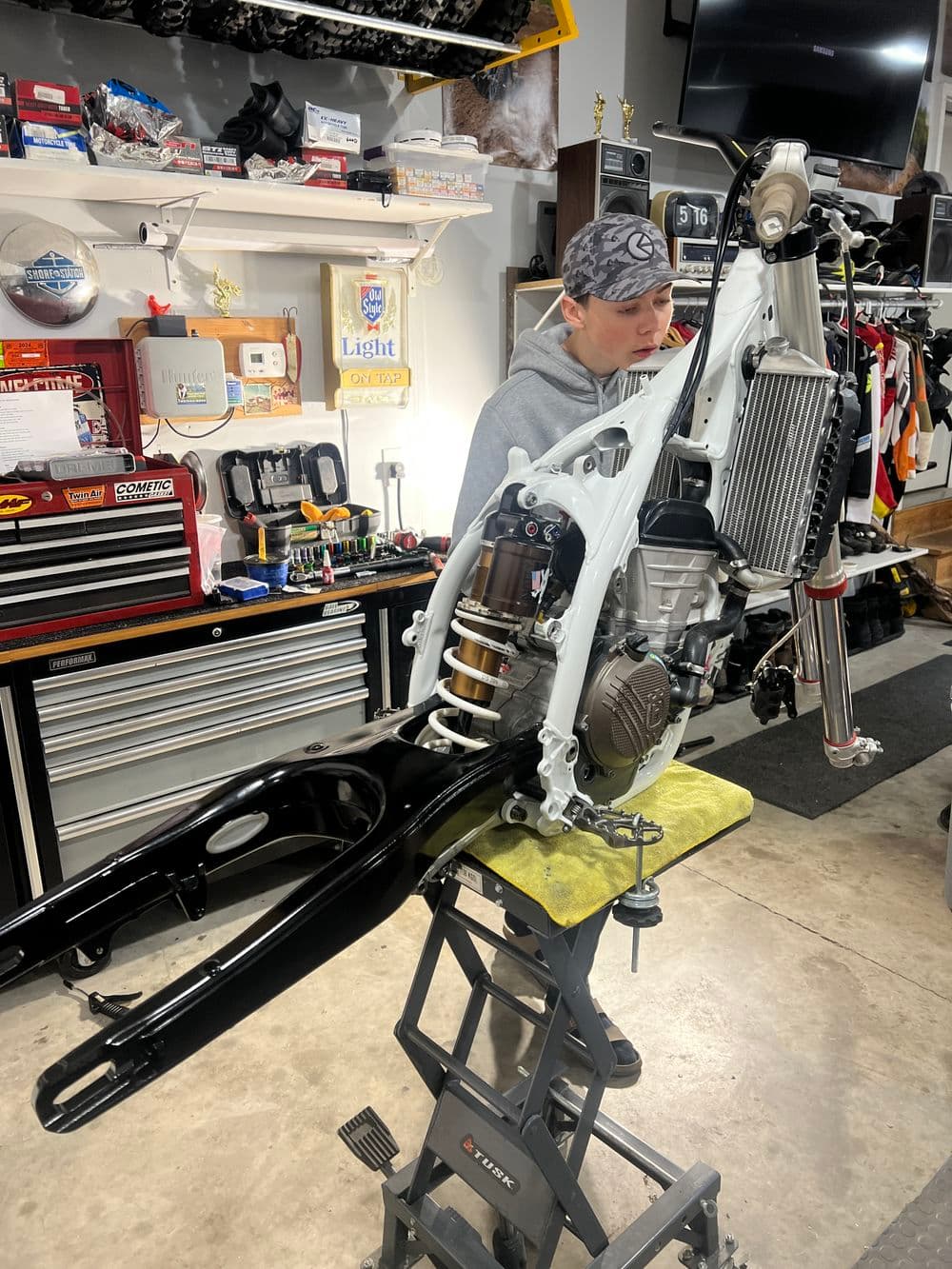 About Active Coatings LLC